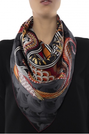 Printed silk scarf, zdjęcie 2 Printed silk scarf od Salvatore Ferragamo